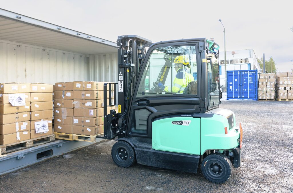 sustainable battery recycling - DHL Fortum