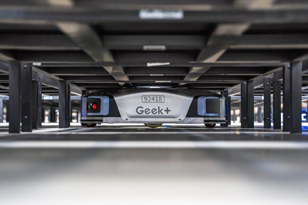Shelf-To-Person Robots